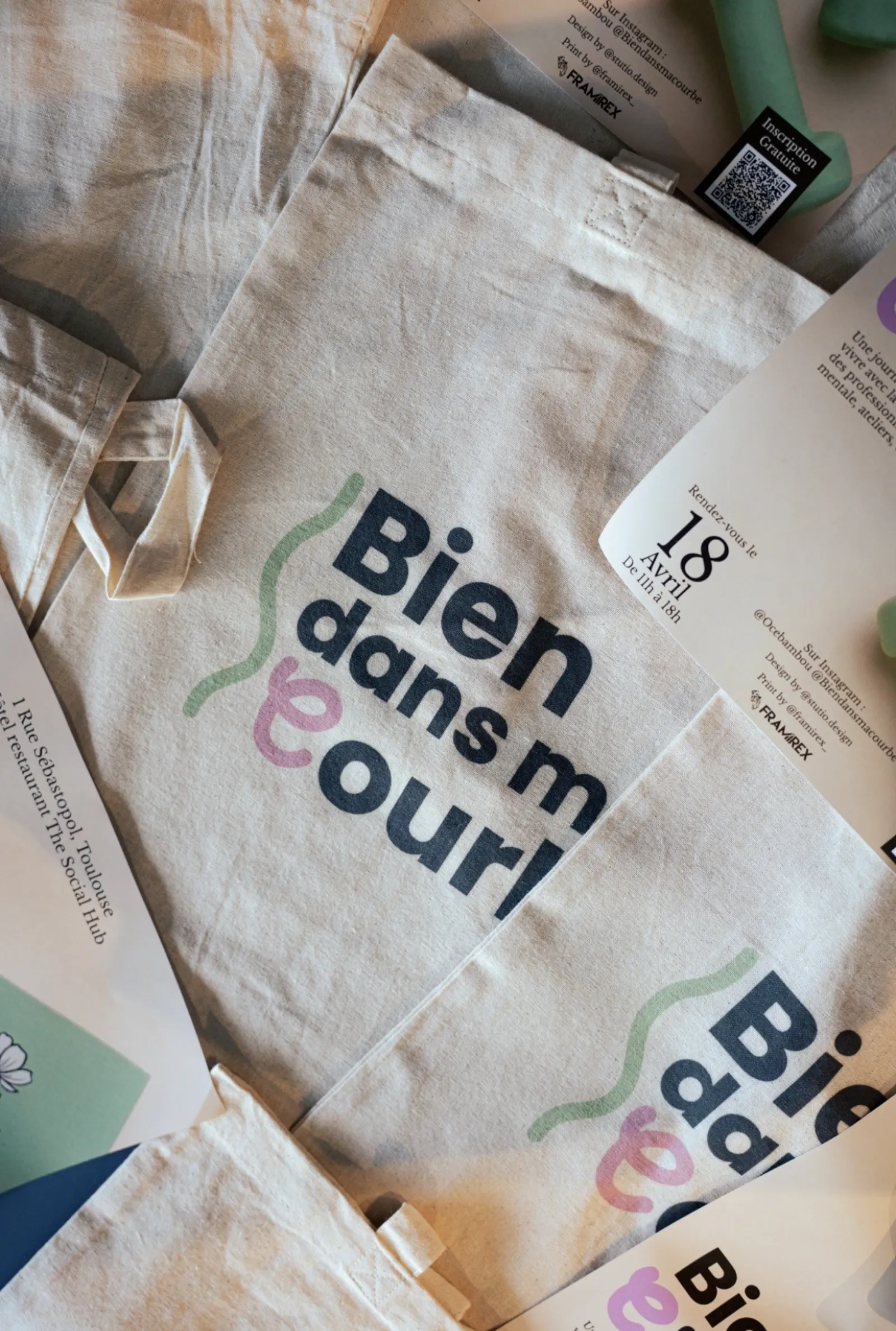 Tote bags Bien dans ma courbe