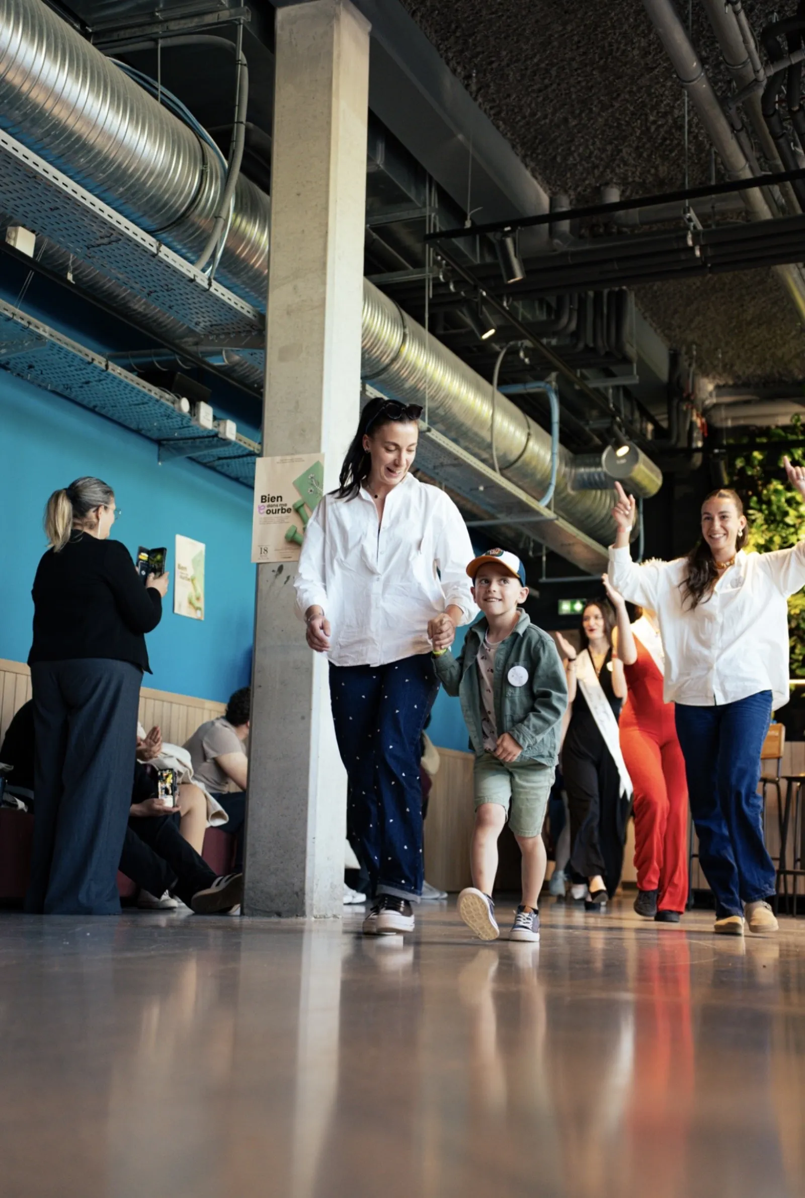 Public dans la salle pendant l'événement